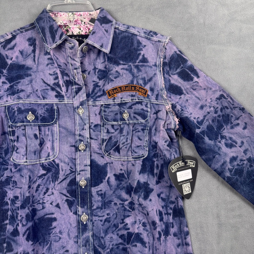 Rock Roll n Soul Womens Purple Acid Wash Denim Shirt Floral Trim Skull Buttons S